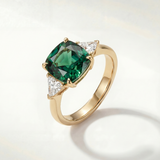 Berthe | Bague avec une pierre verte