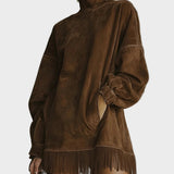 Robe en suédine avec col roulé et franges