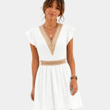 Hava | Robe courte à décolleté en V