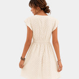 Hava | Robe courte à décolleté en V