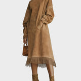 Robe en suédine avec col roulé et franges (version daim)