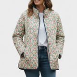 Maja – Doudoune matelassée à petit motif fleuri