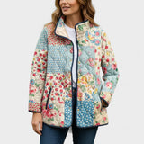 Viola – Doudoune matelassée à motif patchwork et col en peluche