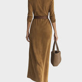 Robe maxi en suédine à simple boutonnage et col