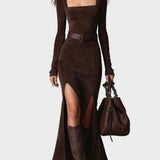 Robe maxi élégante en simili-cuir marron foncé à décolleté carré